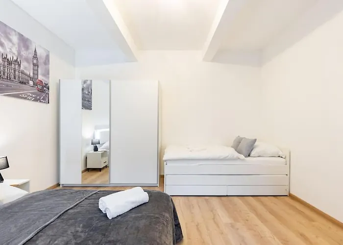 Serenity: Urban Garden Retreat * Bratislava