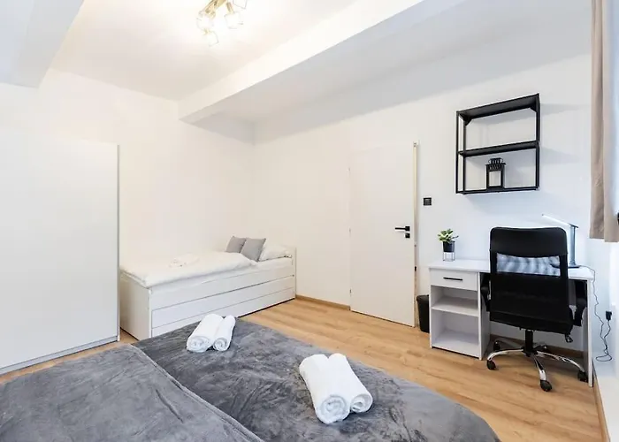 Apartament Serenity: Urban Garden Retreat Bratislava